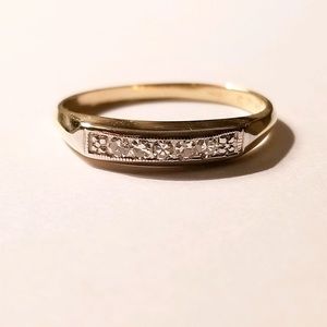 Vintage Art Deco 5 diamond 14K ring